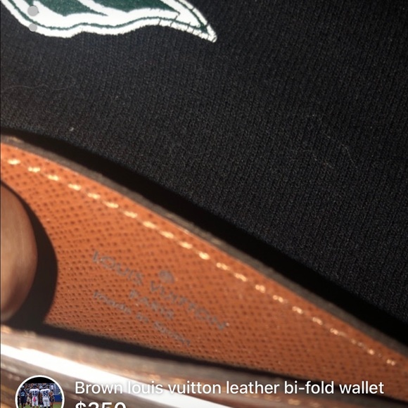 Lv carder holder/ wallet - Picture 2 of 4